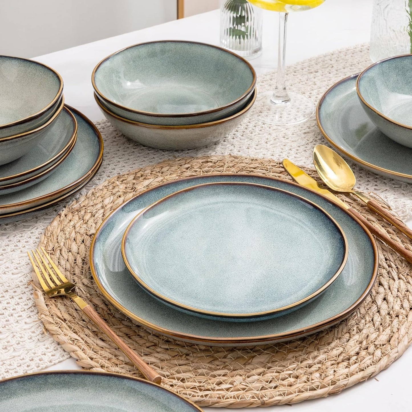 AmorArc 18-Piece Ceramic Dinnerware Set – Handmade Reactive Glaze, Service for 6